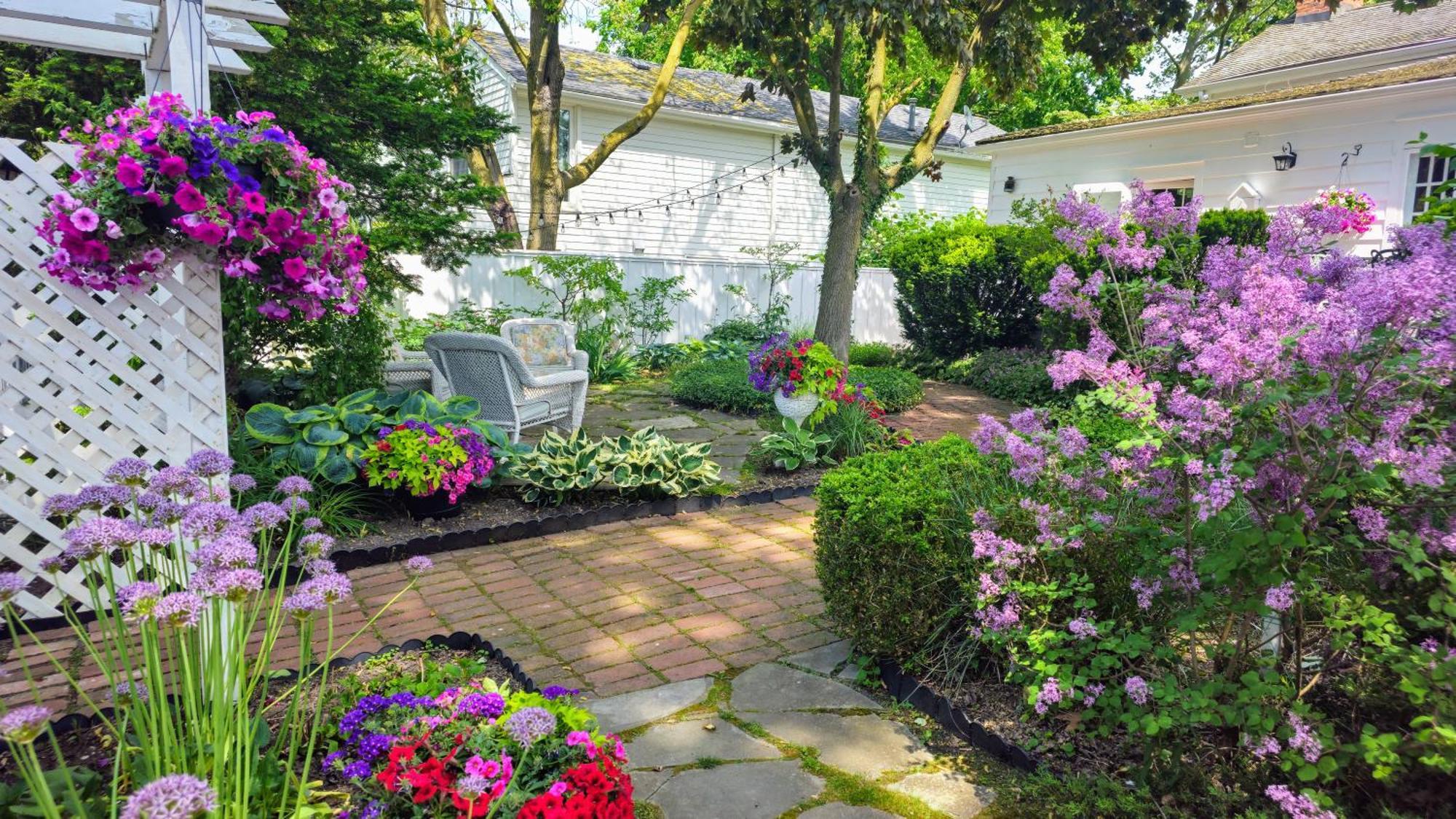 Historic Wilson-Guy House Bed and Breakfast Niagara-on-the-Lake Eksteriør billede