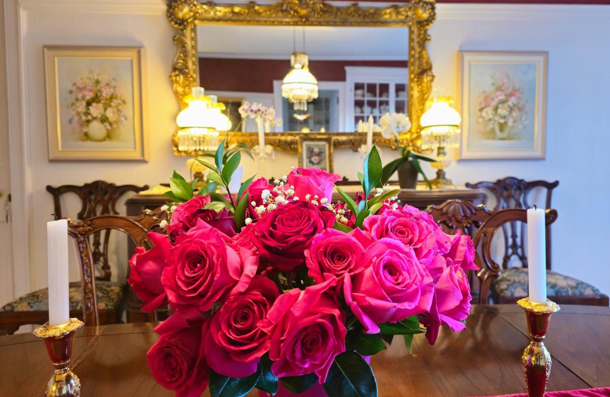 Historic Wilson-Guy House Bed and Breakfast Niagara-on-the-Lake Eksteriør billede