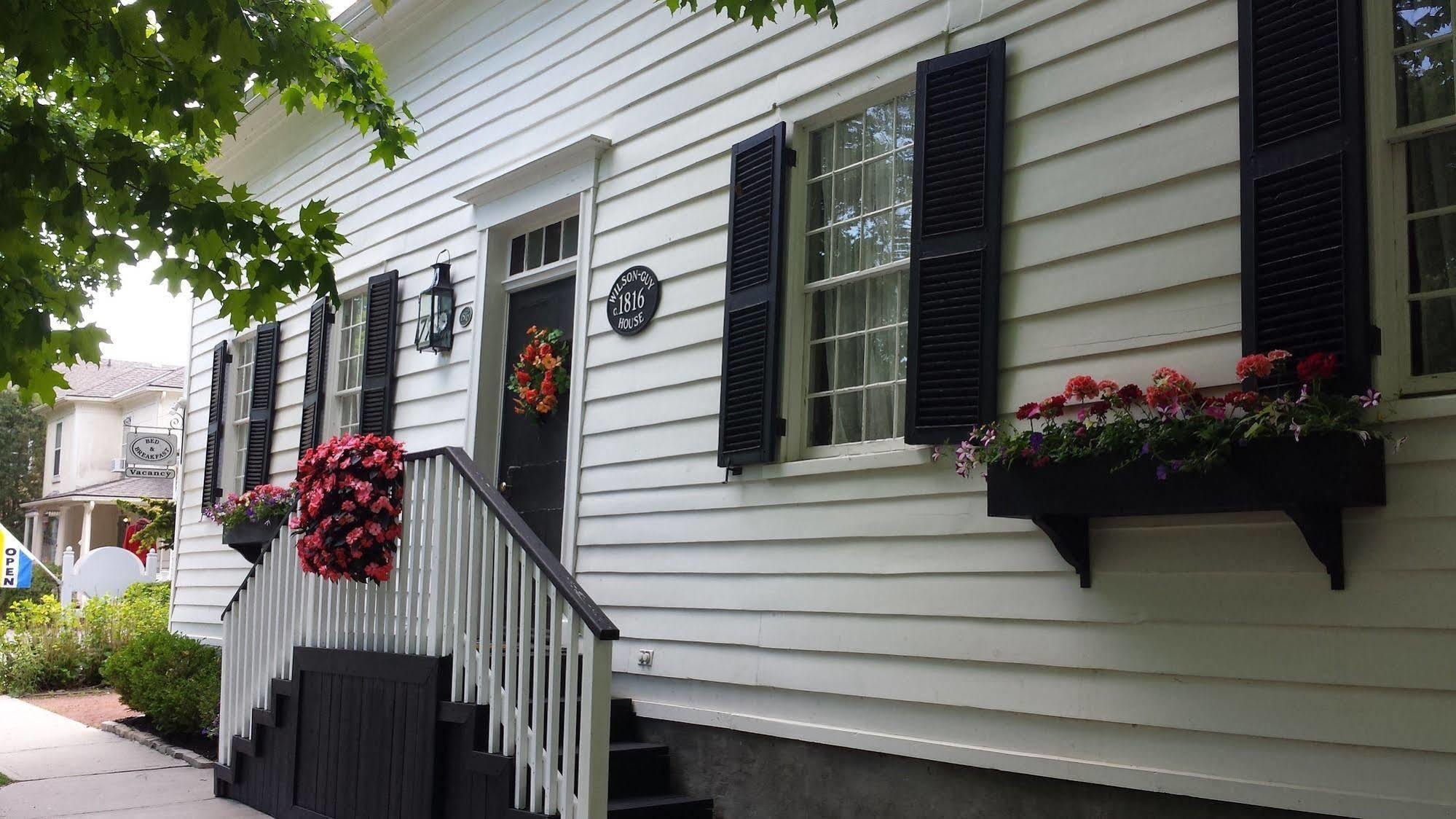 Historic Wilson-Guy House Bed and Breakfast Niagara-on-the-Lake Eksteriør billede